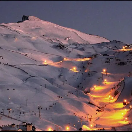 Apartamento Todosierranevada Zona Baja - Edificio Atlas - Vistas A La Montana - Junto A Telecabinas